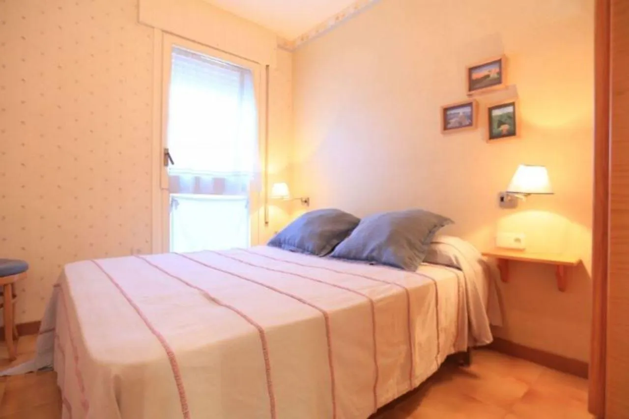 Apartment Para 5 Personas En كامبريلس